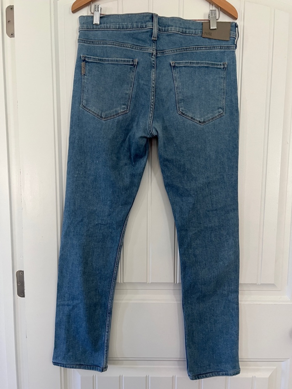 PAIGE Lennox Jeans - Picture 3 of 5